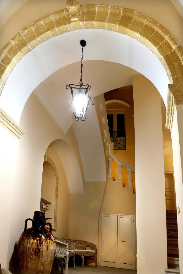 Palazzo Castiglione Bed & Breakfast Gallipoli Exterior photo